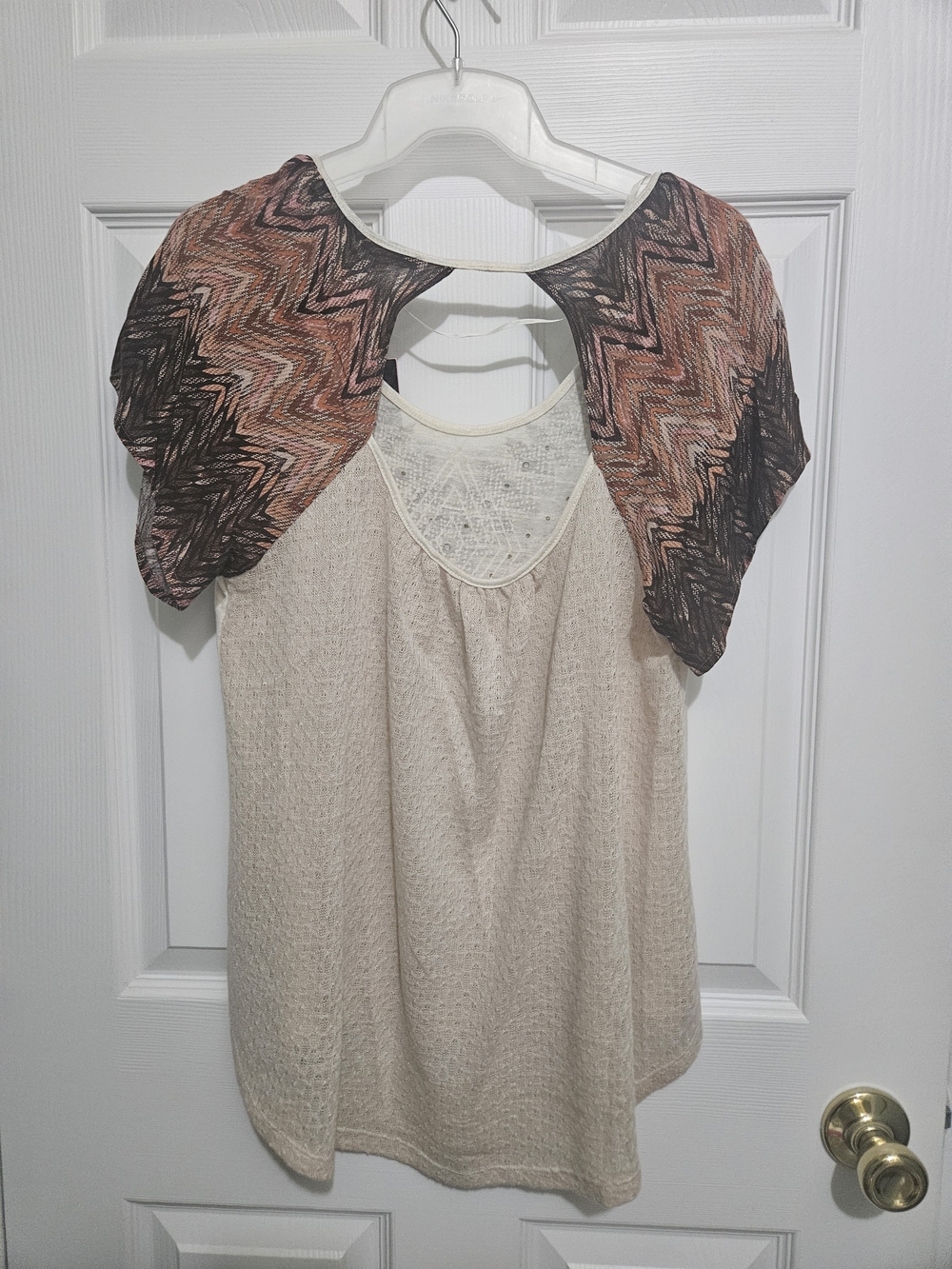 Miss Me Cream Front Tee with Rust and Black Patterned Raglan Sleeves - Picture 4 of 5